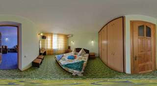 Гостиница Пансионат Прометей Плюс ВВ Заозёрное Улучшенный двухместный номер с 1 кроватью или 2 отдельными кроватями-3